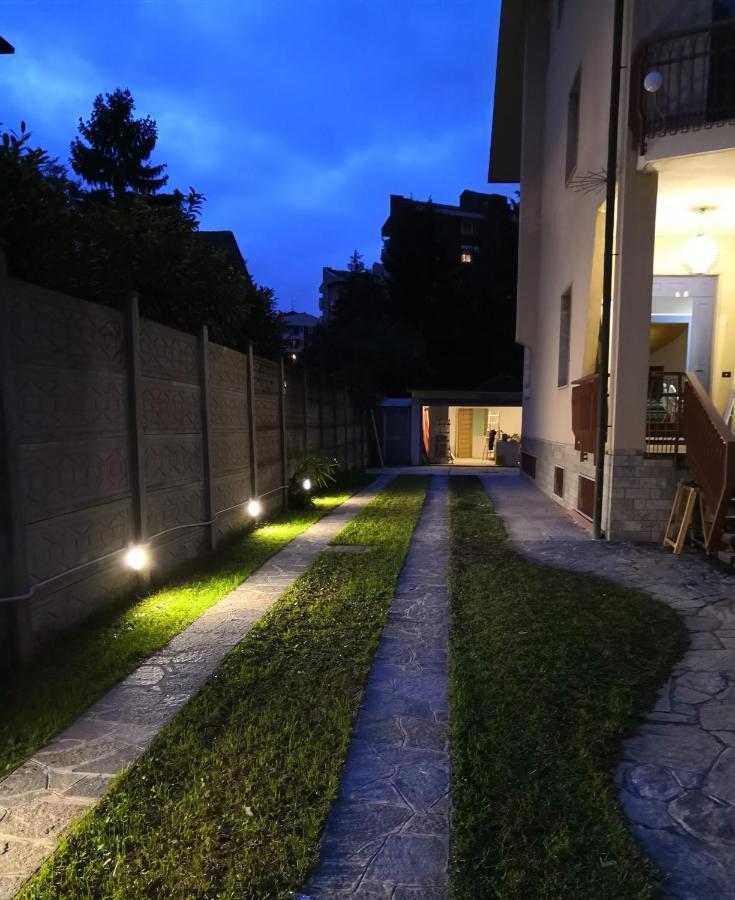 Hotel Flatmilan Cernusco Sul Naviglio Exteriér fotografie