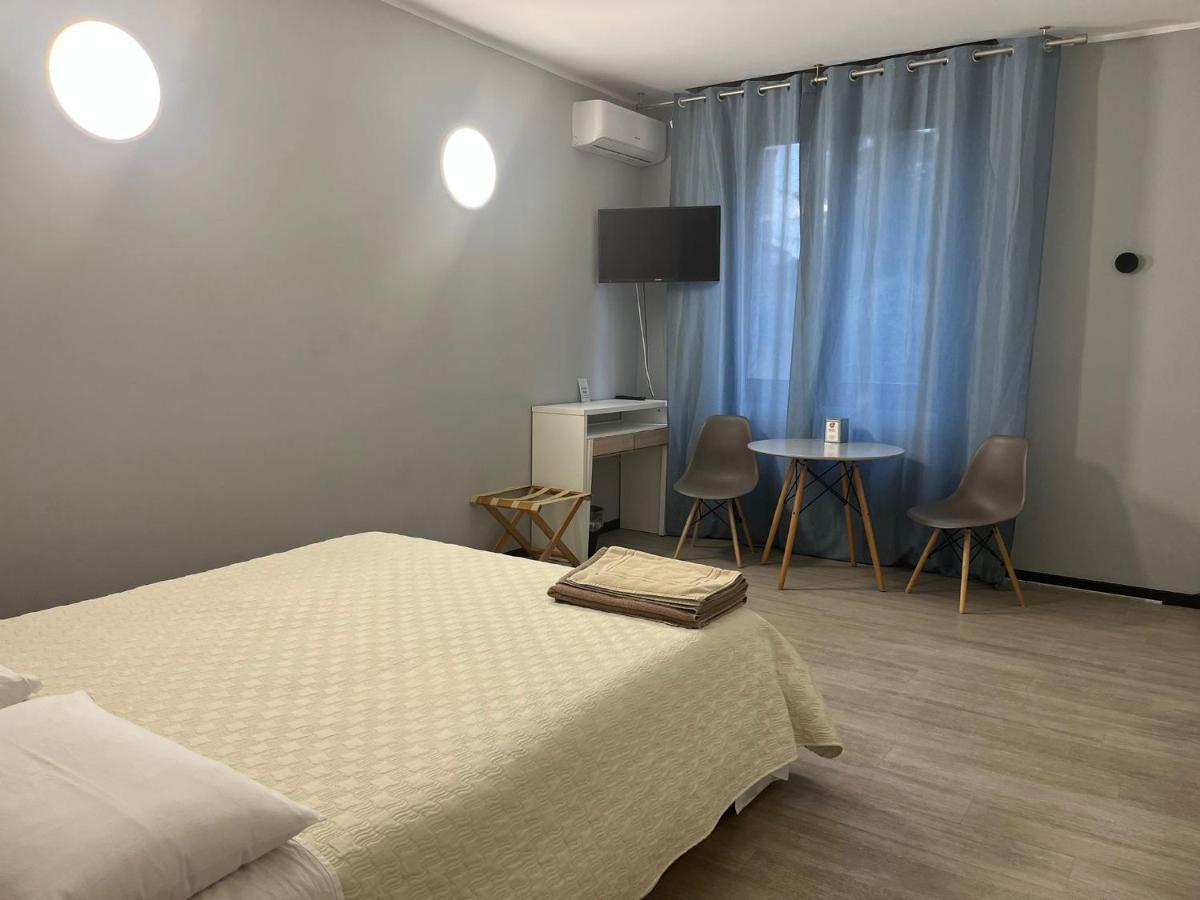 Hotel Flatmilan Cernusco Sul Naviglio Exteriér fotografie